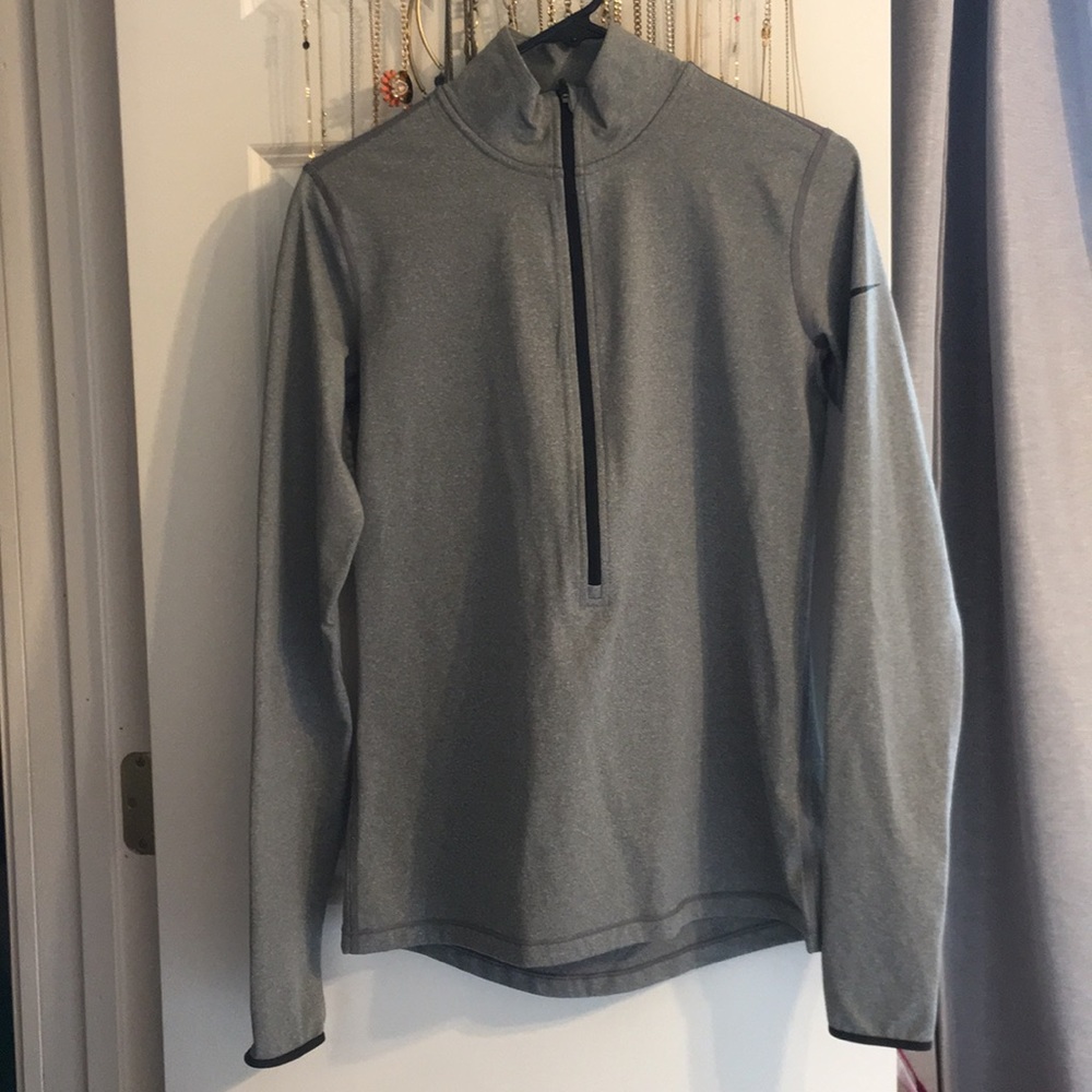 Nike Pullover